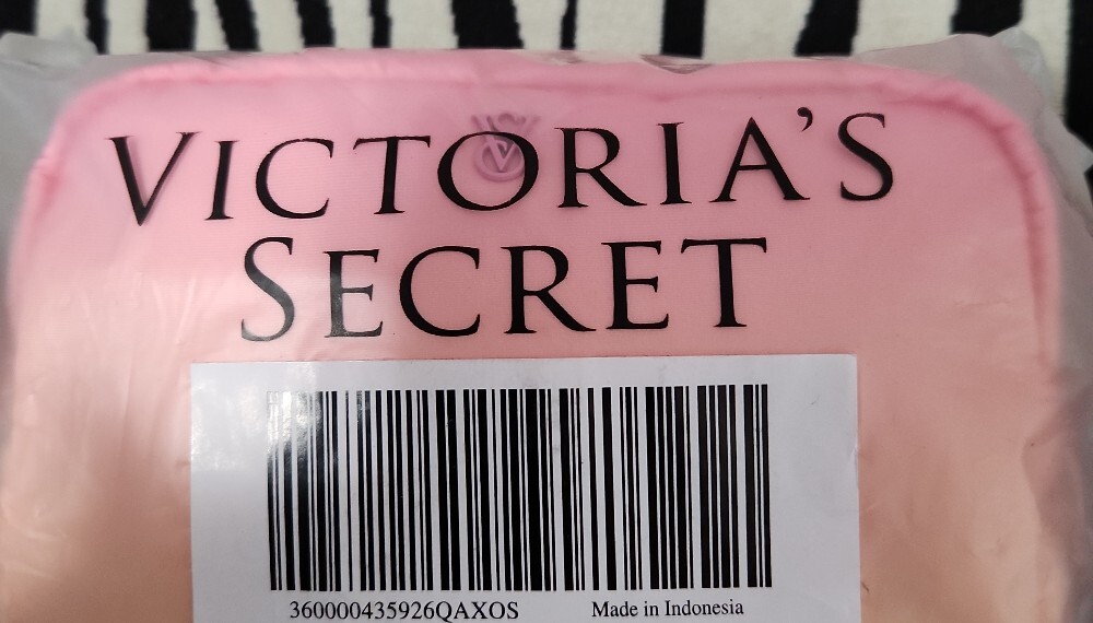 Victoria's Secret Pink and Orange Ombre Travel Makeup Bag - Picture 2 of 3